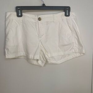 Arizona Jean Company Women's Cream Shorts